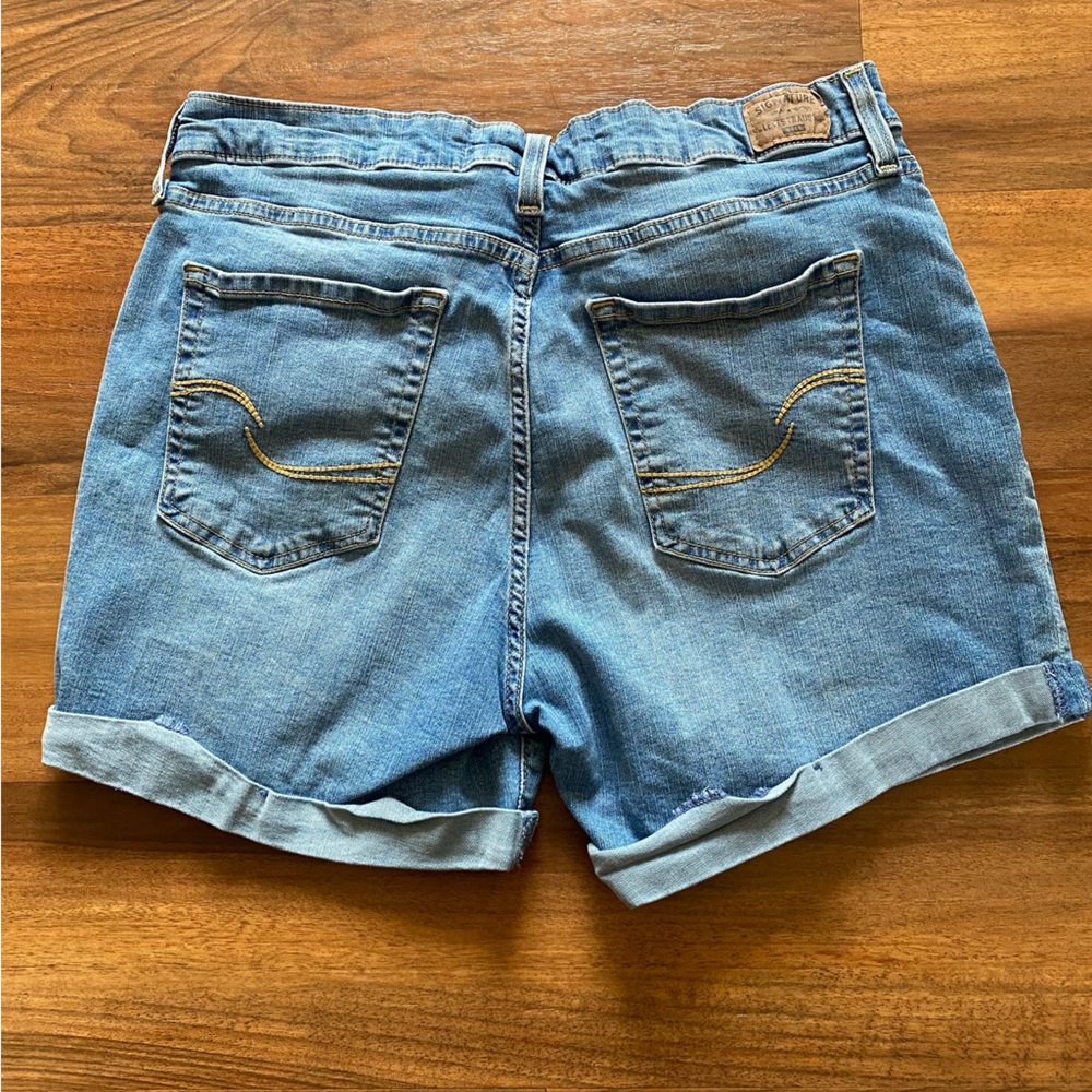 Levi Strauss Gold Jean Shorts,‎ 12 - Picture 2 of 6